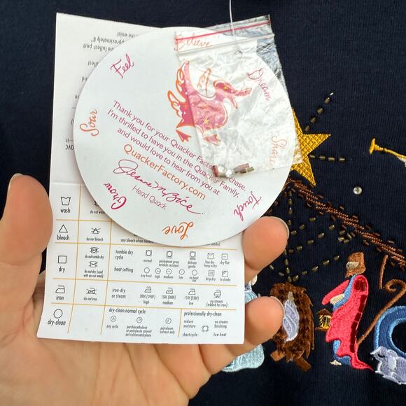 NWT QUACKER FACTORY EMBROIDERED NATIVITY SWEATSHIRT SIZE 1X - Picture 6 of 7